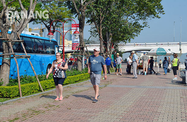 Da Nang welcomes over 2 million tourists in first half of 2015